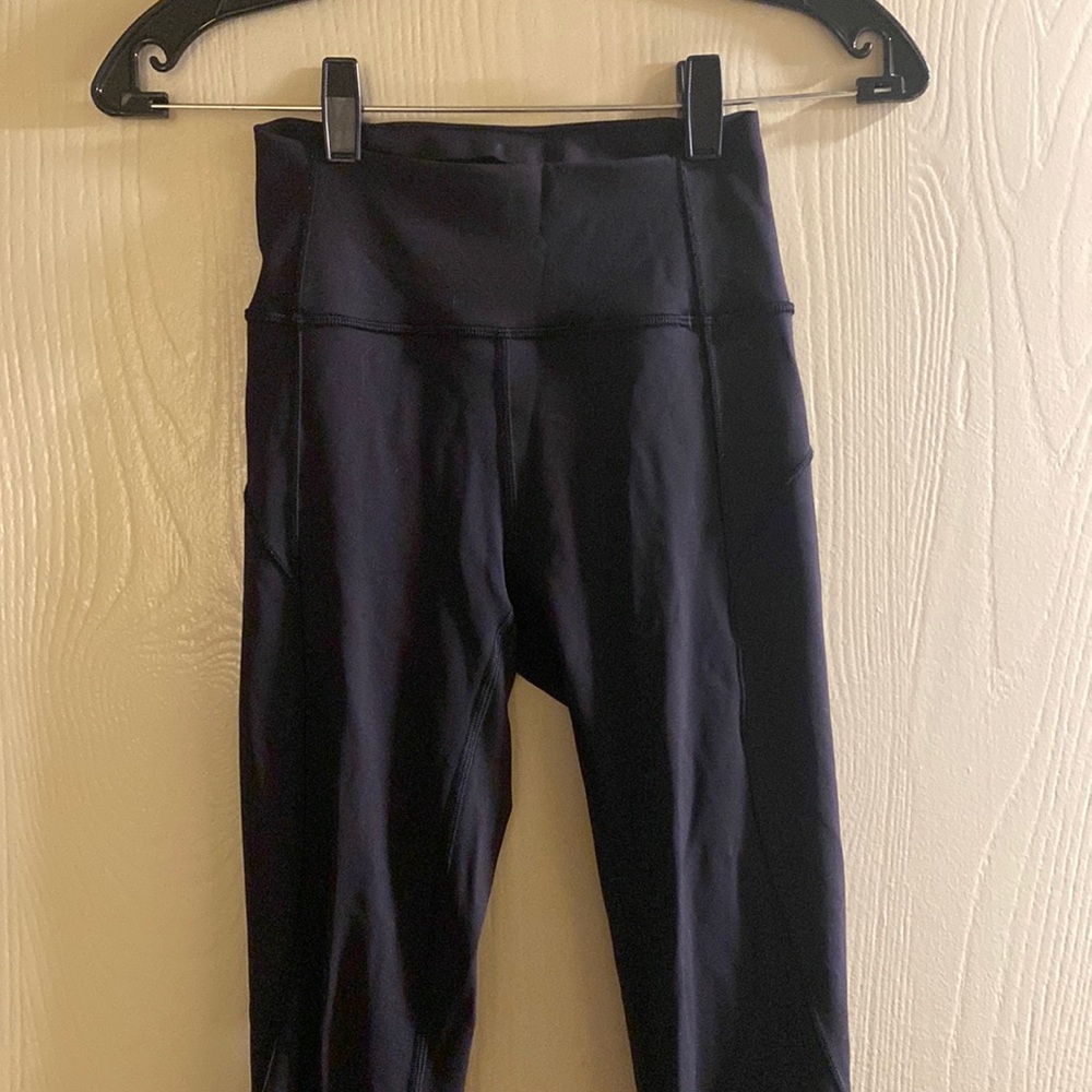 Lululemon In Movement Tight 7/8th